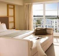Quality Suites Deep Blue - Hotel QLD