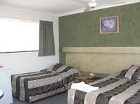 Hanging Rock Family Motel - Hotel QLD 1