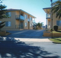 AA Madalena Court Holiday Apartments - Hotel QLD