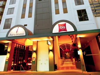 Hotel Ibis Melbourne - Hotel QLD 0