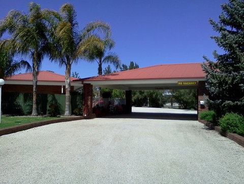 Golden Chain Border Gateway Motel - Hotel QLD 0