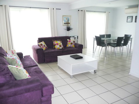 The Shores Holiday Apartments - Hotel QLD 0