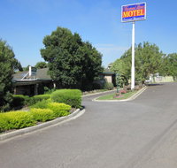 Farnham Court Motel - Hotel QLD