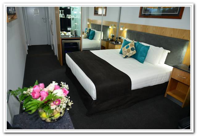 Hotel QLD