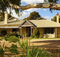 Whistler Farm - Hotel QLD