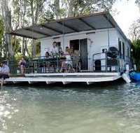 The Murray Dream Self Contained Moored Houseboat - Hotel QLD