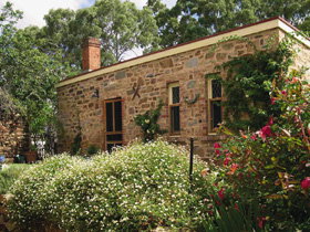 Sevenhill SA Hotel QLD