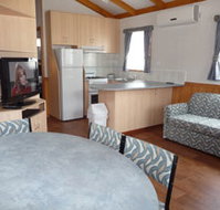 Victor Harbor Holiday and Cabin Park - Hotel QLD