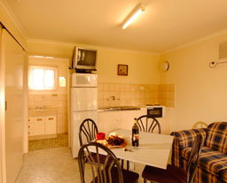 Victor Harbor Holiday And Cabin Park - Hotel QLD 2