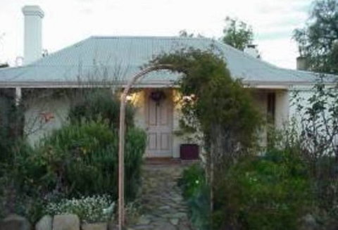 Norma's Place - Hotel QLD 6