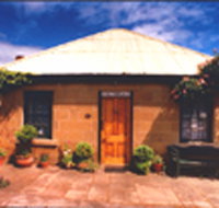 Hamilton's Cottage Collection and Country Gardens - Victorias Cottage - Hotel QLD