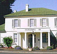 Fitzpatricks Inn - Hotel QLD