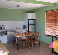 Fossickers Cottages - Hotel QLD
