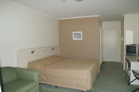 Deniliquin Country Club Motor Inn - Hotel QLD 1