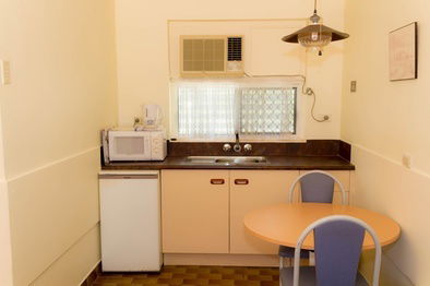 Motel Lodge - Hotel QLD 4