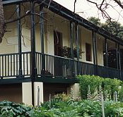 Levi Park Caravan Park - Hotel QLD