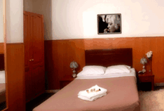 Hotel QLD