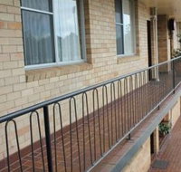 AZA Motel - Hotel QLD
