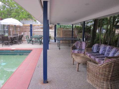 Cosmopolitan Motel And Serviced Apartments - Hotel QLD 0