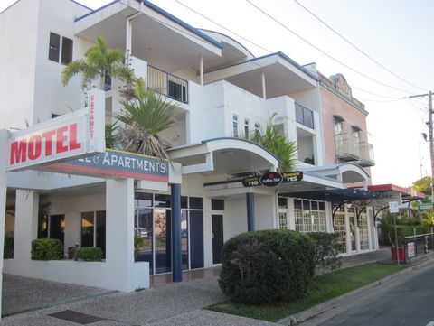Cosmopolitan Motel And Serviced Apartments - Hotel QLD 1