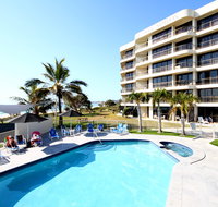 San Simeon Beachfront Apartments - Hotel QLD
