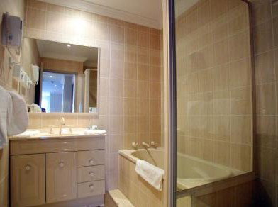 Wollongong Serviced Apartments - Hotel QLD 5