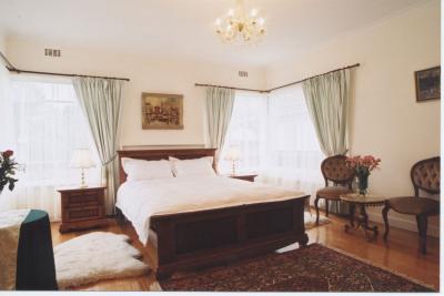 Blackburn South VIC Hotel QLD