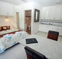 Coral Point Lodge - Hotel QLD