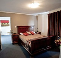 Centrepoint Motor Inn - Hotel QLD