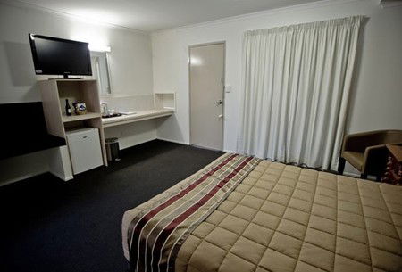Centrepoint Motor Inn - Hotel QLD 1