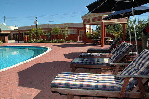 Country Comfort Inter City Perth Hotel & Apartments - Hotel QLD 1