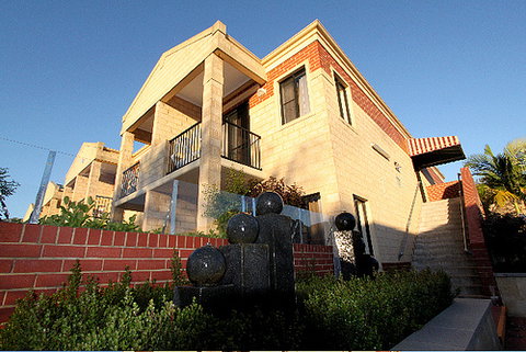 Country Comfort Inter City Perth Hotel & Apartments - Hotel QLD 3