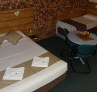 Surfside Resort Motel - Hotel QLD