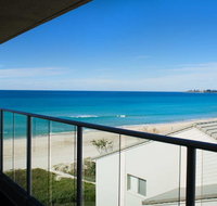 Pacific Surf Absolute Beach Apartments - Hotel QLD