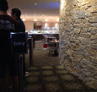 Sanctuary Lakes Hotel - Hotel QLD