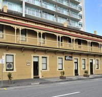 Hotel Tivoli - Hotel QLD