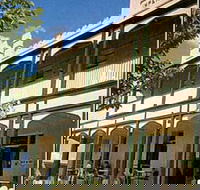 Imperial Hotel Mount Victoria