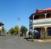Commercial Hotel Ulmarra - Hotel QLD