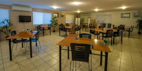 True Blue Motor-Inn - Hotel QLD 4