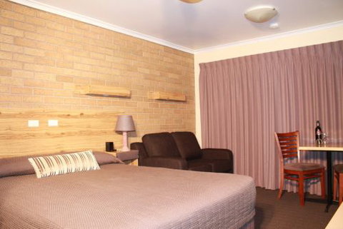 AAt 28 GOLDSMITH(Golden Chain Motel) - Hotel QLD 1
