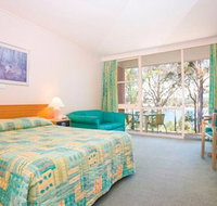 Bay Waters - Hotel QLD
