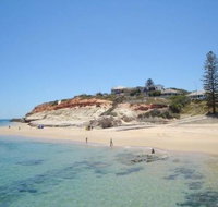 Homes Down Under - Hotel QLD