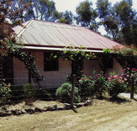 Settlers Cottage - Hotel QLD