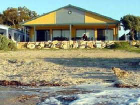 Black Point SA Hotel QLD