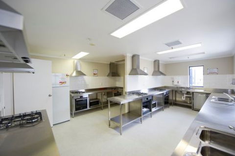 UniLodge On Margaret - Hotel QLD 4