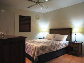 L'Auberge Noosa - Hotel QLD 4