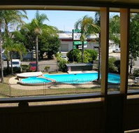 Bucketts Way Motel and Restaurant - Hotel QLD