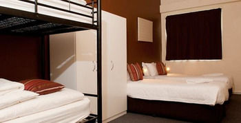 Urban Central Accommodation - Hostel - Hotel QLD 7