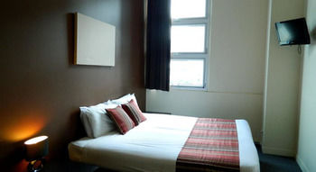 Urban Central Accommodation - Hostel - Hotel QLD 12