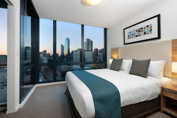 Melbourne Short Stay Apartments MP Deluxe - Hotel QLD 4
